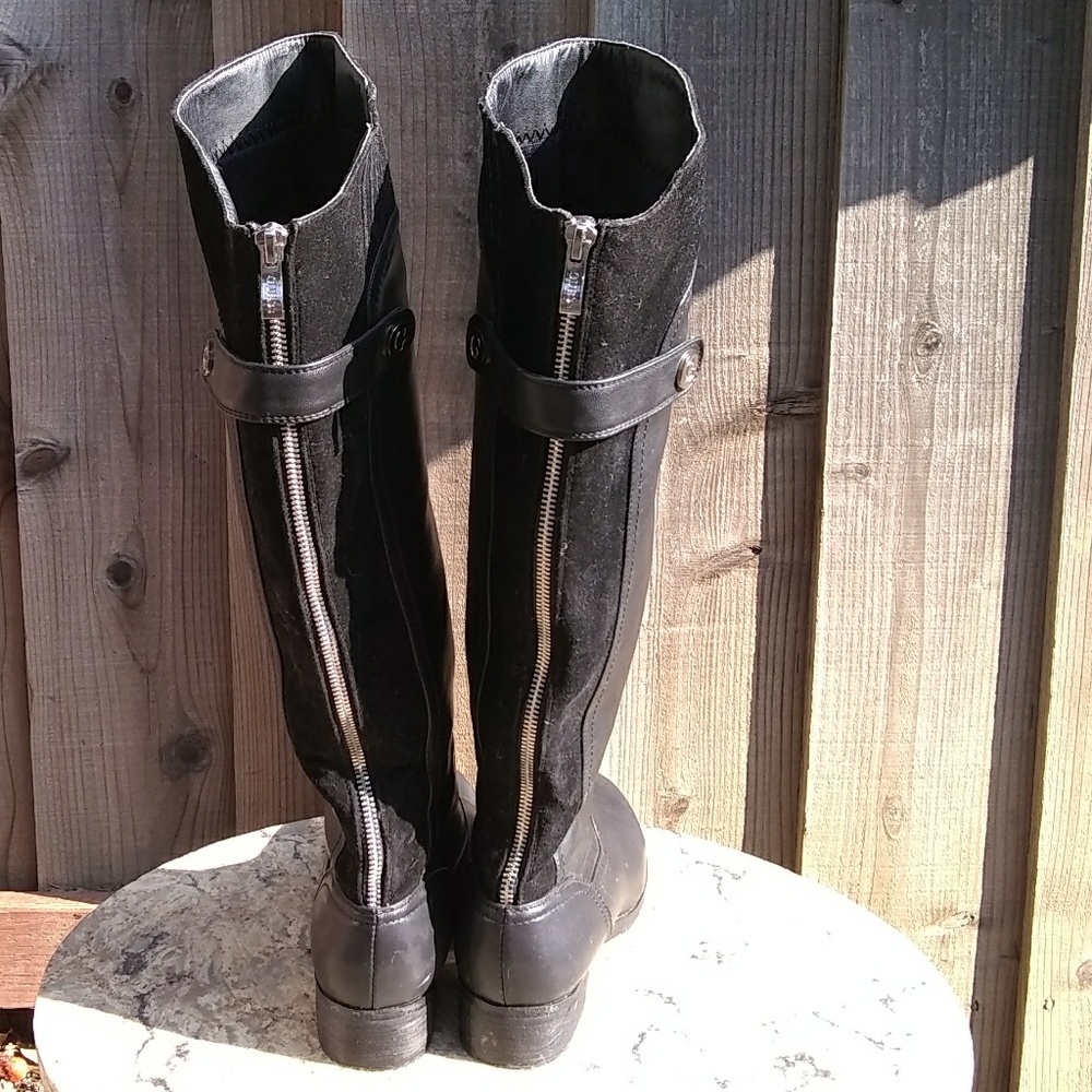 Guess Boots - Picture 2 of 5